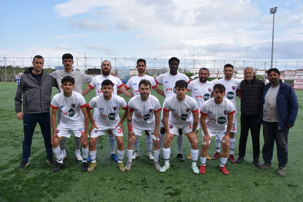 Silivri Ortaköyspor zirveyi bırakmıyor 6-1