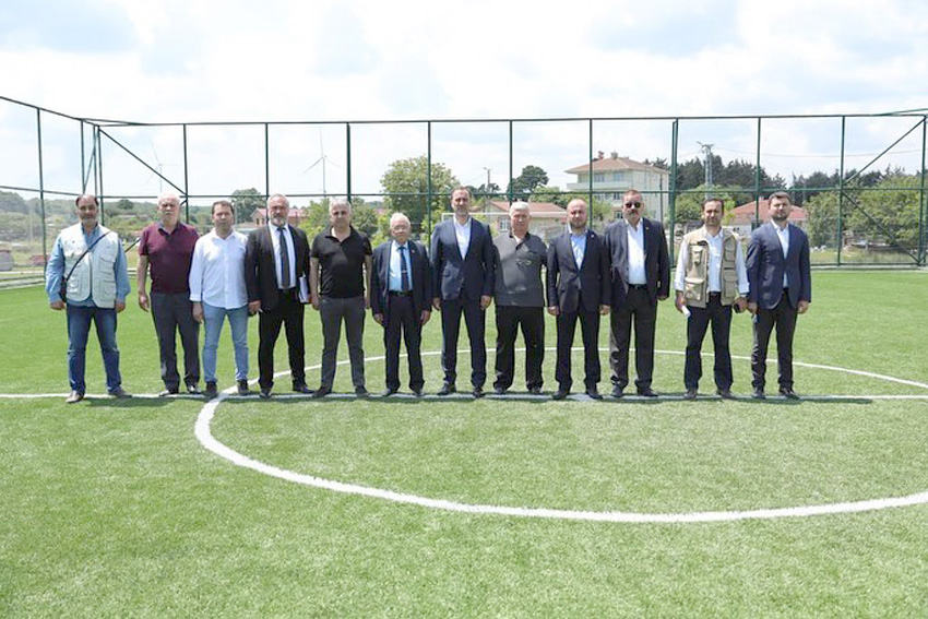 Sayalar’ın sağlık ocağı ve futbol sahası tamamlandı