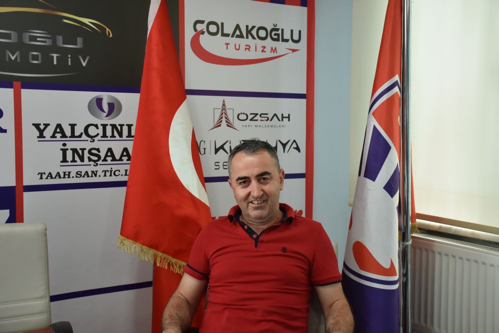 Şahin, Ne kolay grup ne kolay maç var