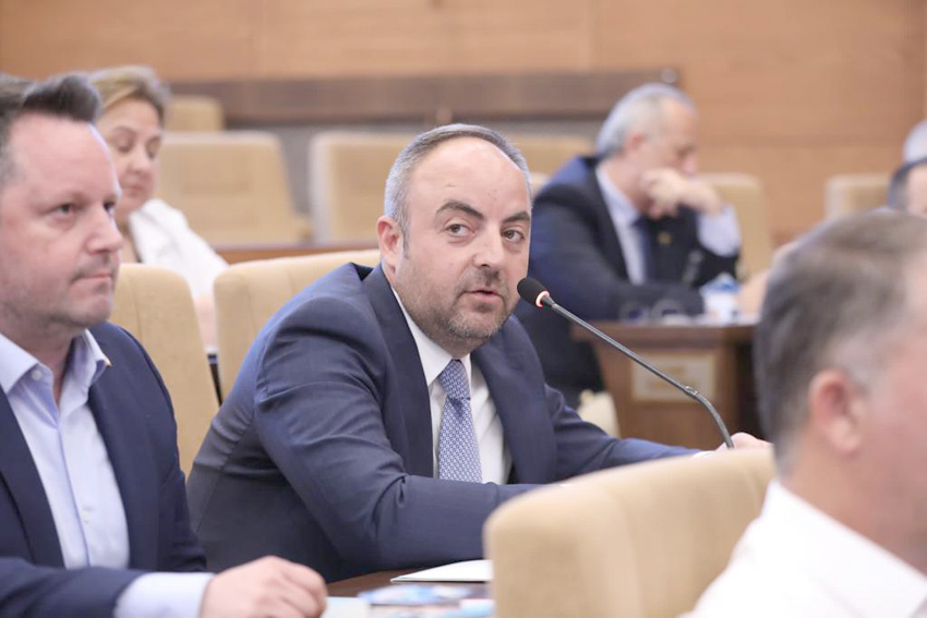 Yıldız: Vatandaş karar versin!