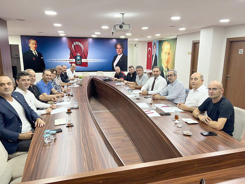 İYİ Parti 3. Bölge İlçe Başkanları toplandı