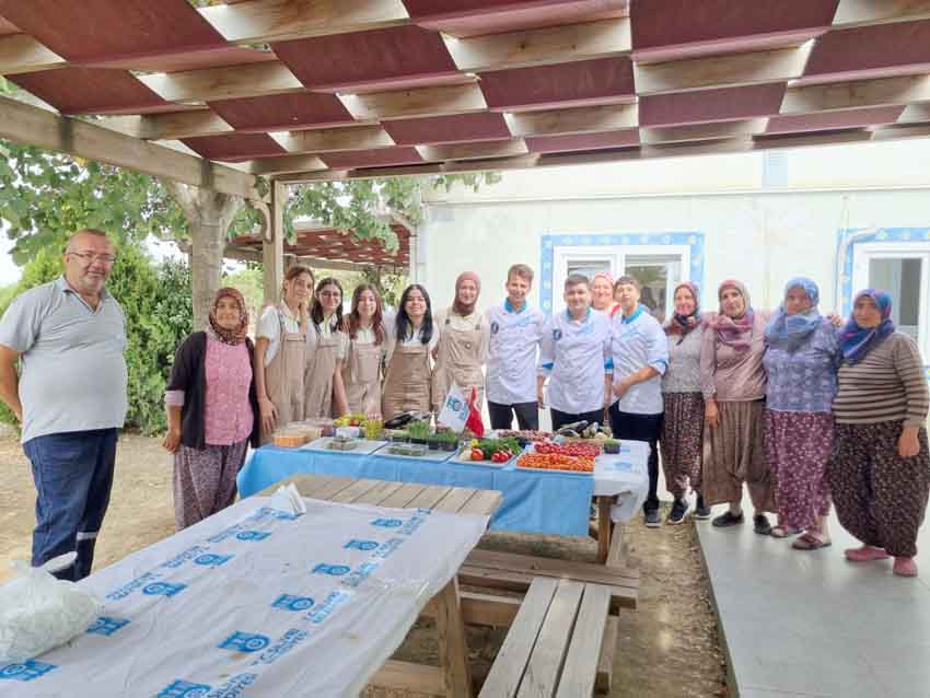 Atölye çalışmasına katıldılar