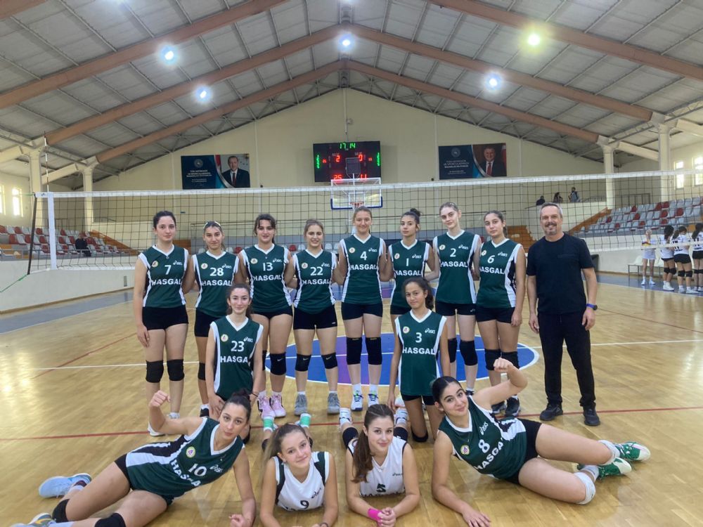 HASGAL Voleybolcu kızları son 16 takım arasında