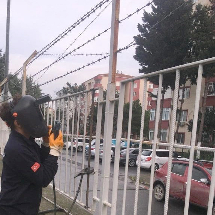 Öğrencilerden bakım onarım çalışması