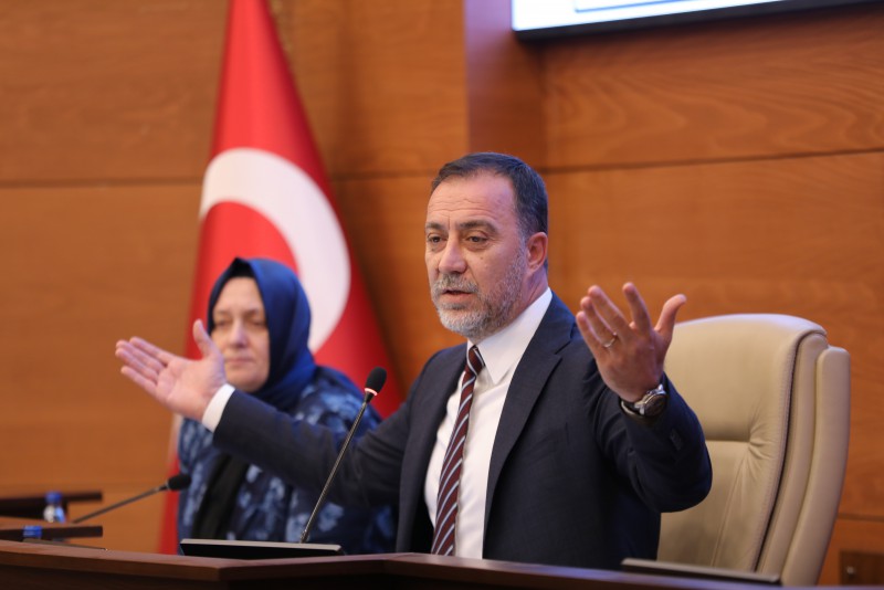 Başkan Yılmaz’dan muhalefete: Gölge etmeyin yeter