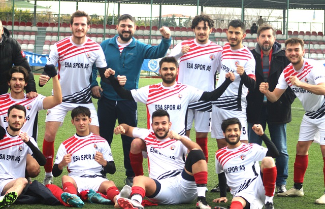 Esenyurt Acar kayıplarda 4-0