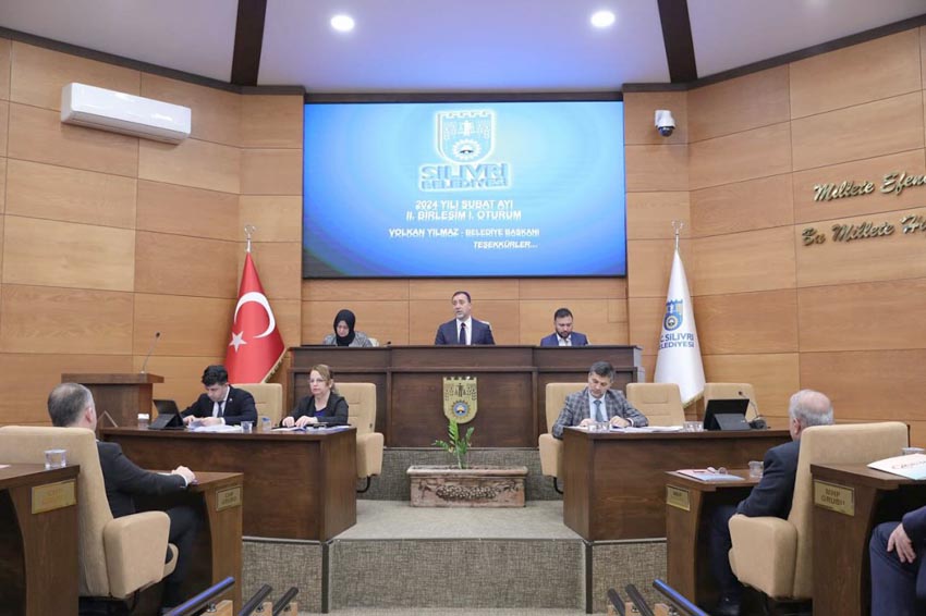 “Silivri 5 yılda temellerin atılıp kurdelelerin kesilmesine alıştı”