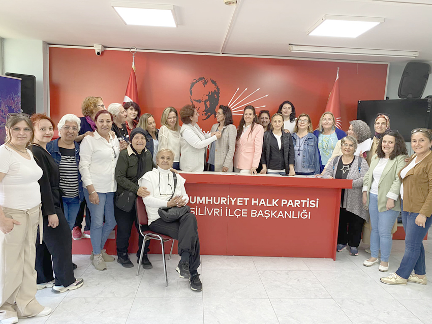 CHP Kadın Kolları, yeni üye Nuriye Gökak’ı aralarına kattı