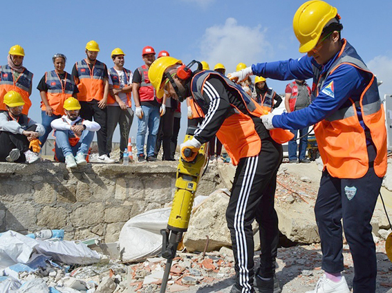 Çatalca Belediyesi ve Destek Gönüllülerine eğitim
