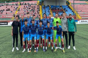 Beykoz İshaklıspor şampiyonluğa koşuyor 2-1