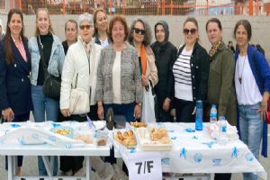 CHP’li kadınlar, kermese katıldı