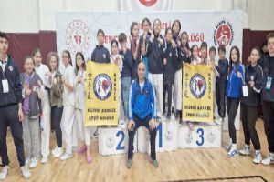 Trakya Ligi Karate Şampiyonası’ndan yeni madalyalar...
