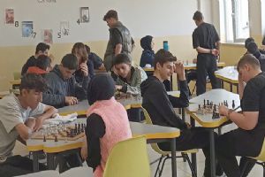 Şehit Emre Sarıtaş Lisesi’nde Satranç Turnuvası