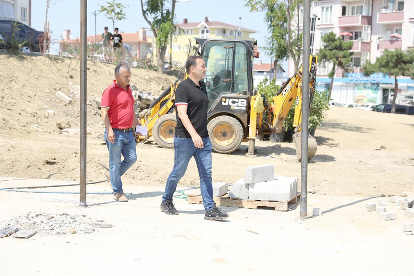 Gümüşyaka Mahallesi krallık parkı yenileniyor (2)