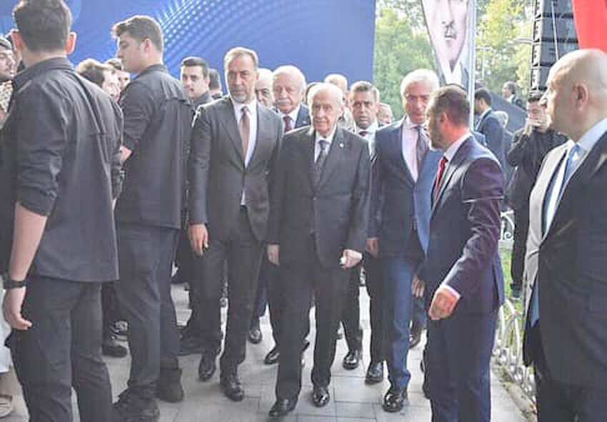 bahçeli karşılama (3)