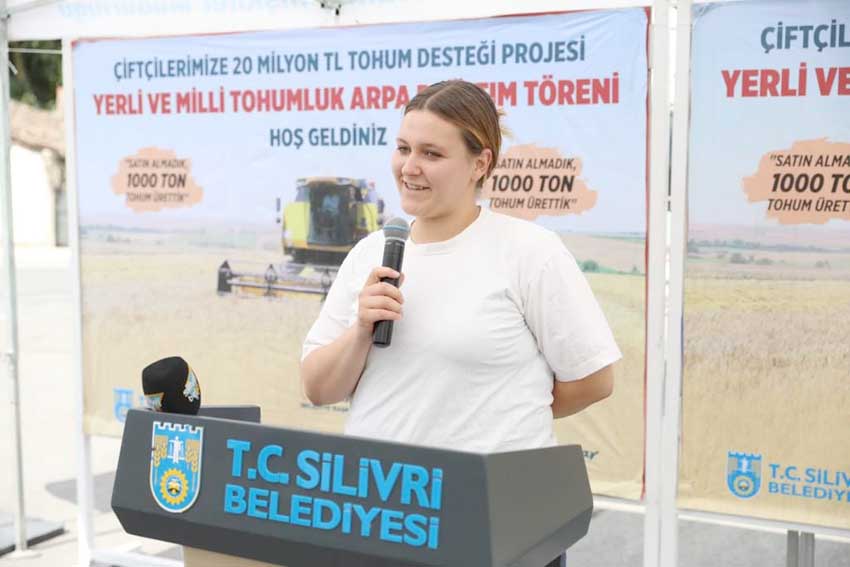 İpek Sütçü